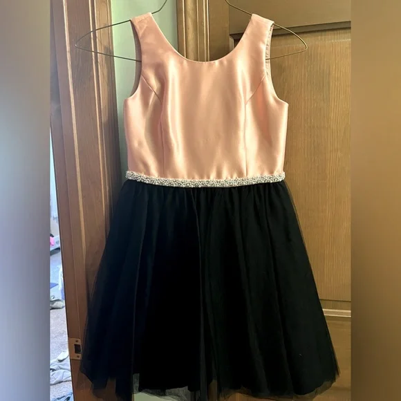 Ashley Lauren Dresses | Ashley Lauren Girls Party Dress Size 16 | Color: Black/Pink | Size: 16g | Msklemyk's Closet Ashley Lauren Dresses | Ashley Lauren Girls Party Dress Size 16 | Color: Black/Pink | Size: 16g | Msklemyk's Closet